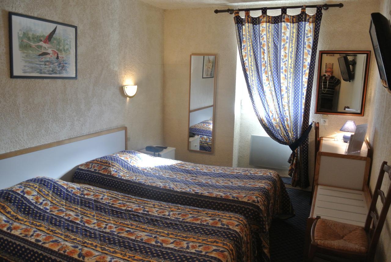Logis Heraclee Saint-Gilles  Eksteriør billede